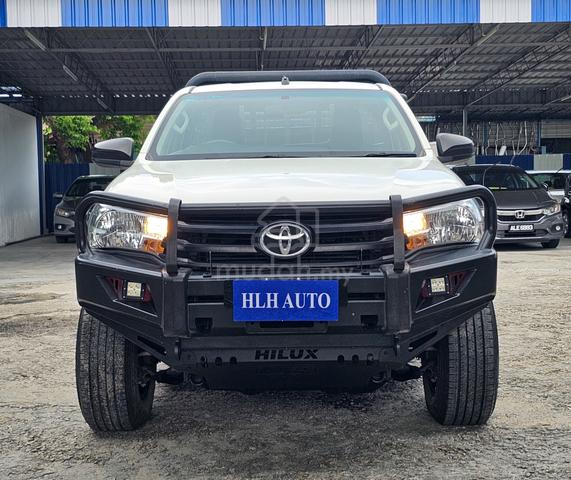 2024 Toyota HILUX 2.4 MT (M) Full Service Toyota - 4