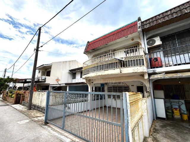 BEST PRICE🔥🔥 2.5 Storey Terrace Taman Cahaya Ampang Selangor 1