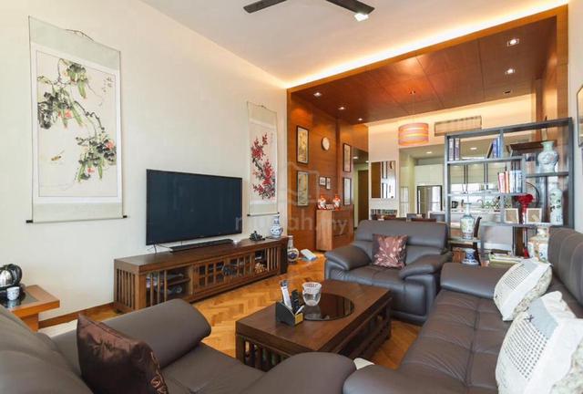 The Suites @ Waterside (Straits Quay) 1