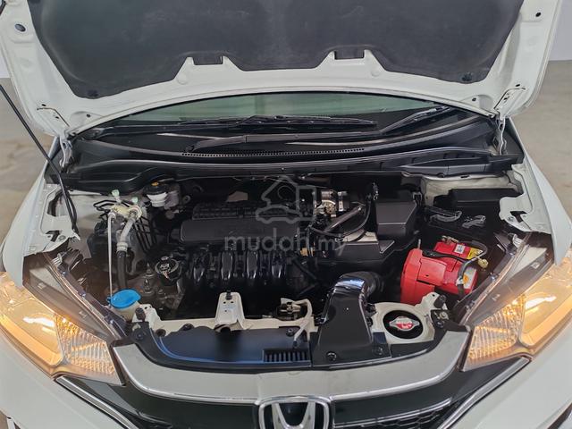 2017 Honda JAZZ 1.5 E (A) FULL LOAN AVAILABLE - 4