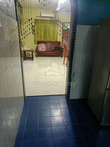 house is good condition  1