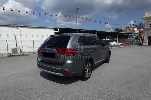 Mitsubishi OUTLANDER 2.4 (A) FACELIFT *ORI COND - 2