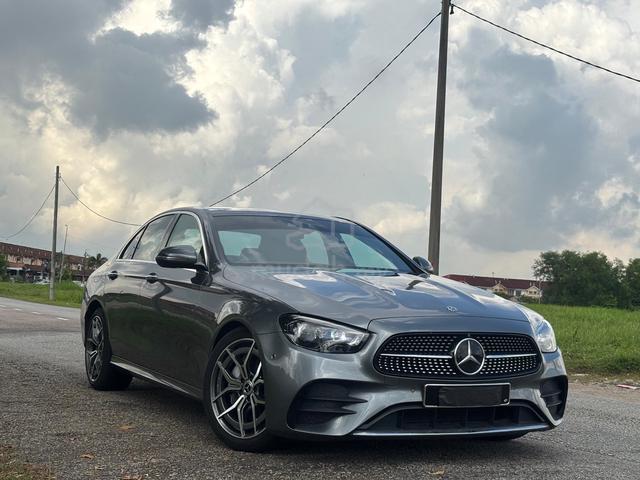 2021 Mercedes Benz E300 AMG 2.0 Super Condition - 1