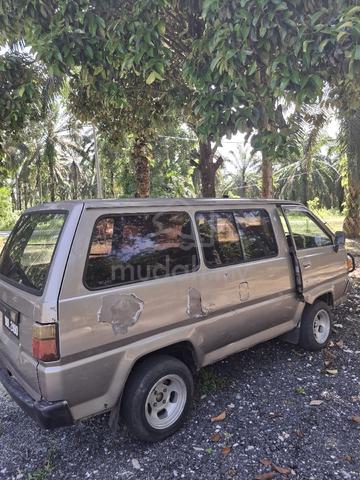 1995 Toyota LITEACE 1.5 (M) - 4