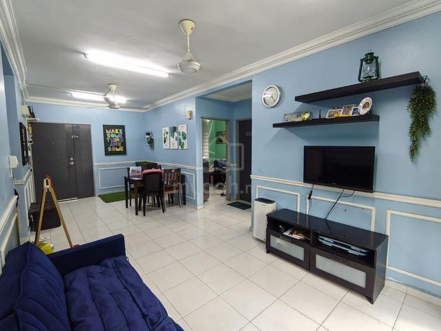 Residensi Laguna Biru 2 1