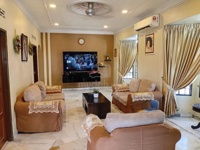 Kampung Raja Uda, Klang, Single Storey, Corner, Renovated, Big Land 1