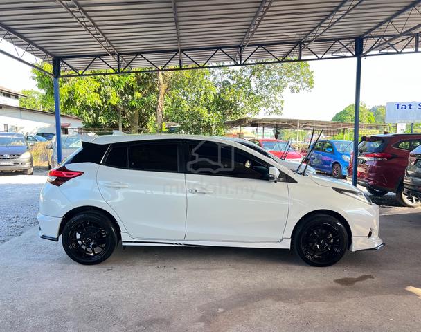 2022 Toyota YARIS 1.5 E (A) FACELIFT - 3