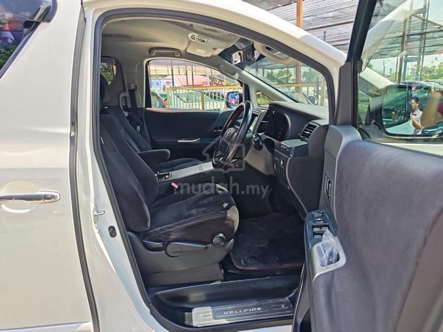 2013 Toyota VELLFIRE FULL SPEC 2.4 - 4