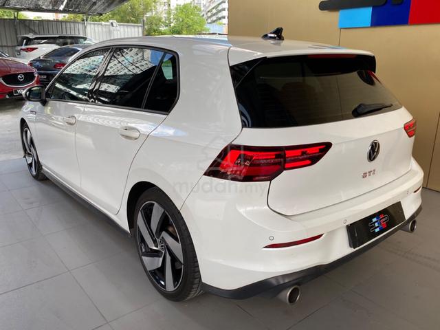 2022 Volkswagen GOLF 2.0 GTI MK8 (A) - 4