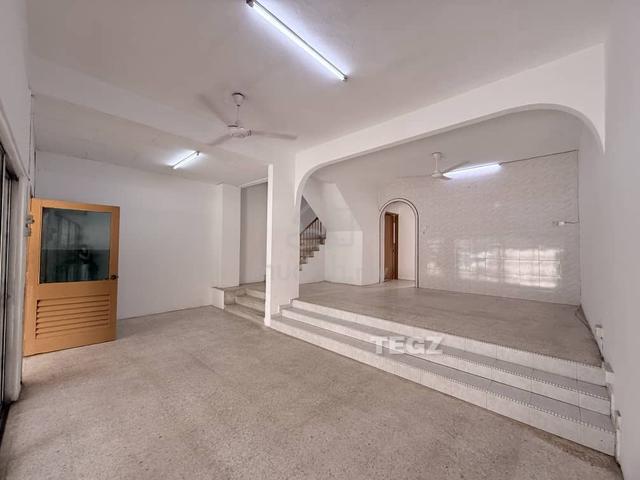 Taman Rashna Klang 2 Storey Link House 22x75 Good Condition 1
