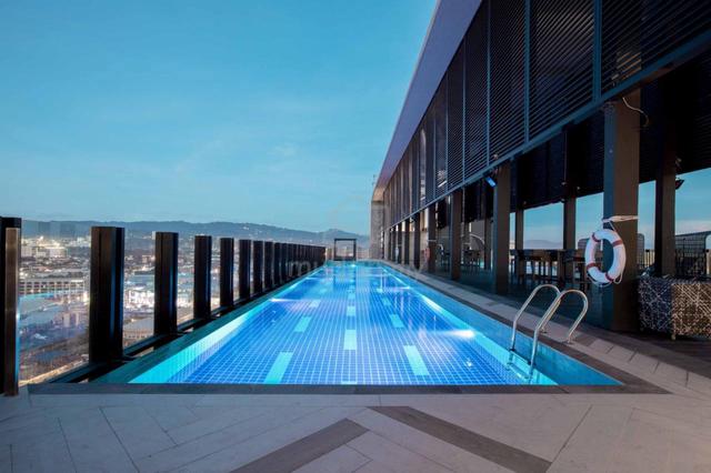 Aville residence 1