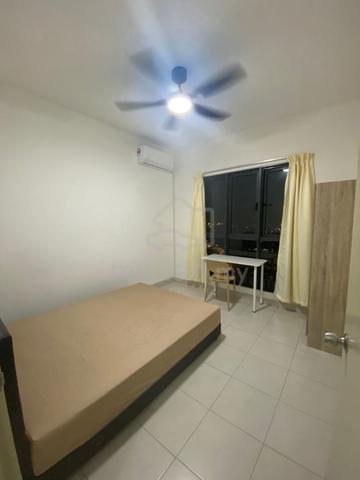 Medium Room for rent in Sentul 1