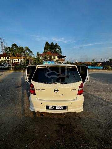 2013 Nissan GRAND LIVINA 1.8 IMPUL MC FACELIFT (A) - 4
