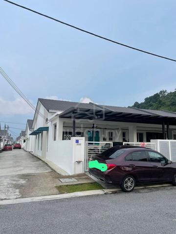 [FREEHOLD ENDLOT] Single Storey Laman Sendayan Presint 4, Sendayan 1