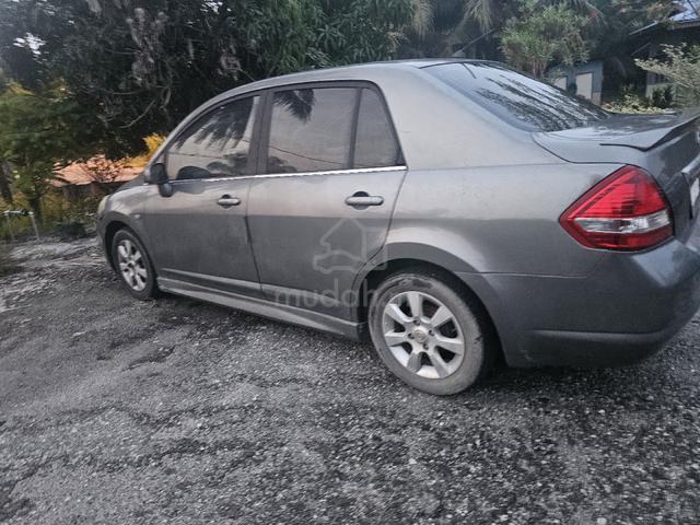 2007 Nissan LATIO 1.8 Ti (A) - 1