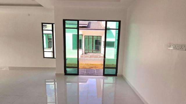LAST UNIT SEMI-D untuk di jual KAMPUNG NYIOR PAKA 5