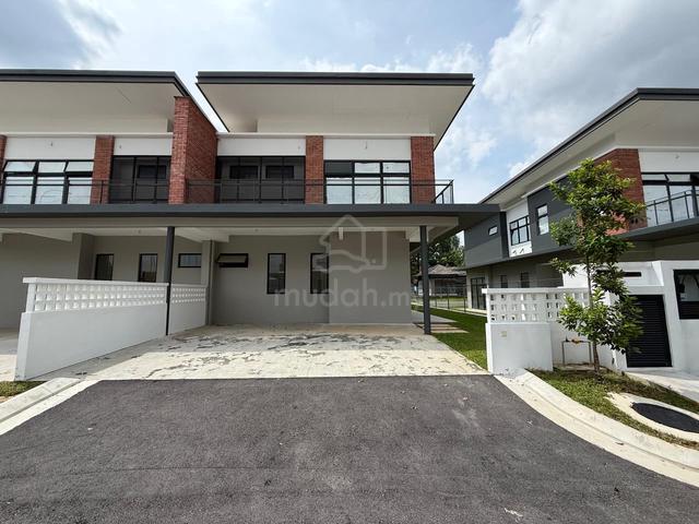 Double Storey Semi-D - Pulai Spring Resort - Big Layout - Gated 1