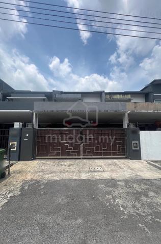 STEPHEN AVENUE 2.5 STOREY INTERMEDIATE FOR SALE at STEPHEN YONG 1