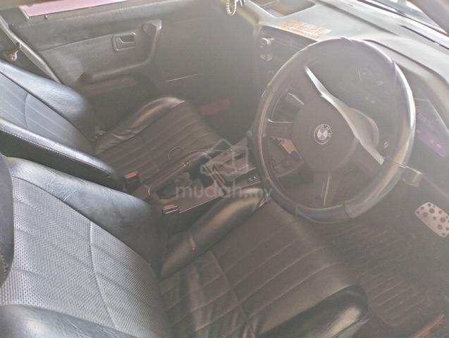 Bmw E30 - 5