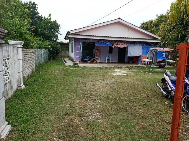 Lot Beserta Rumah di Jln Pawang Jalil Bt 20 Jeram Selangor utk di Jual 1