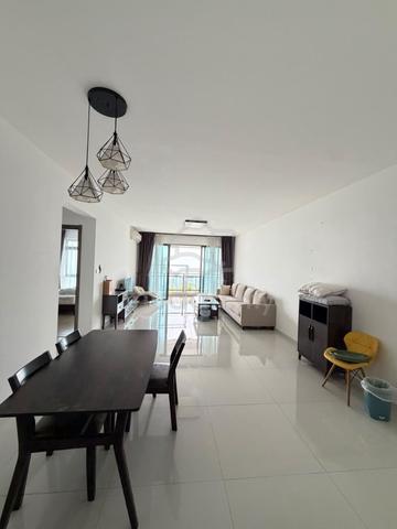 Starview Bay @ Forest City 1