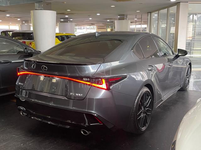2023 Lexus IS300 2.0 F-SPORT MODE BLACK III (A) - 3