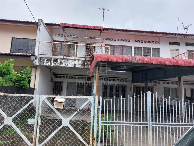2 Storey Terrace House 1