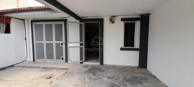 For Rent Double Storey House Nilai Spring  Rent 1
