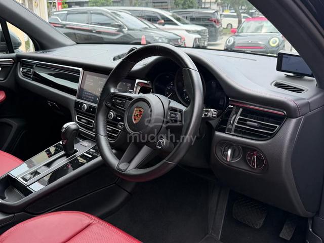 2023 Porsche MACAN T 2.0 / LOW MILEAGE / SUNROOF - 5