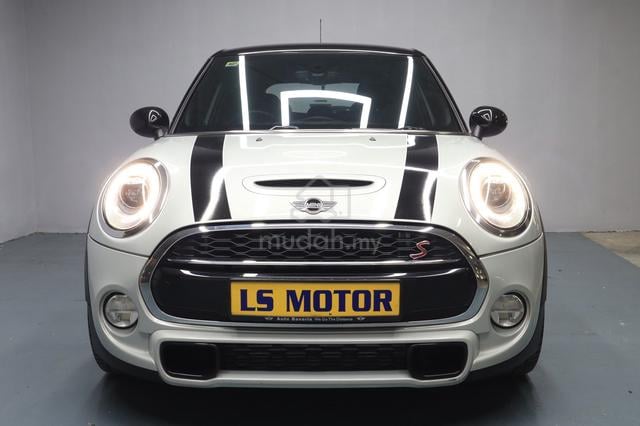2017 Mini Cooper Jcw 2.0 5-Door (A) - 3