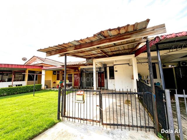 Facing Corner 1Storey Taman Bersatu,Rawang,Selangor 1