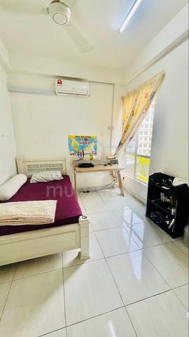 Furnished Medium Romm 1