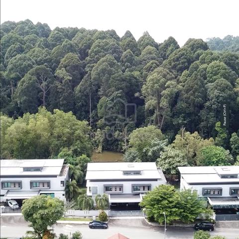 2 Storey Renovated Bungalow Facing Lake Perdana Heights U10 Shah Alam 1