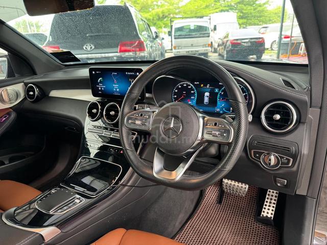 2022 Mercedes Benz GLC300 2.0 Coupe 4MATIC F/S/R - 5
