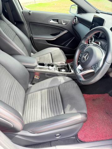 2017 Mercedes Benz A180 AMG TURBO (CBU) 1.6 (A) - 4