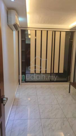 Amadesa Resort Condo | Medium Room | Desa Petaling | 1