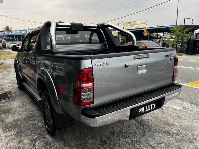 Toyota HILUX 2.5(A)VIGO D/C G VNT 4spd 4X4 pickups - 5