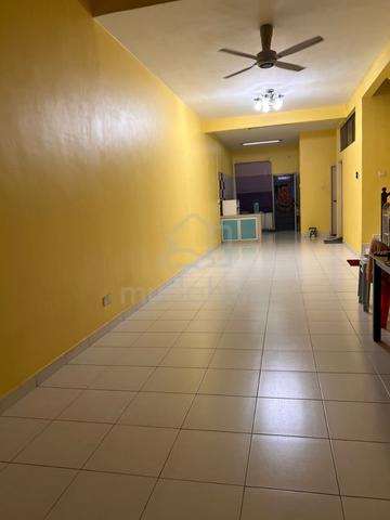 Lagenda Putra Kulai 1.5Storey Unblock View with Aircon Tabletop Heater 1