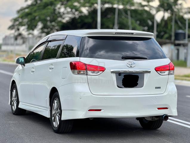 2009 Toyota WISH 1.8 S (A) Good Condition - 3