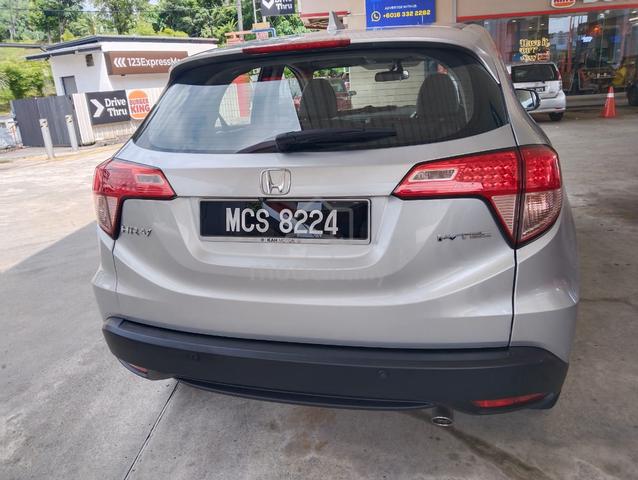 2015 Honda HR-V 1.8 V (A) - 4