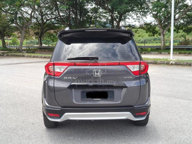 2017 Honda BR-V 1.5 V -- (A) TIP TOP CONDITION - 5