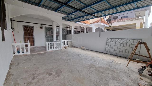 RENOVATED Double Storey Terrace, Pandan Mewah, Ampang, Selangor 4