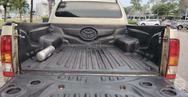 2008 Toyota HILUX 2.5 G (A) - 3
