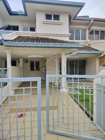 Exclusive Home BANDAR UTAMA 1