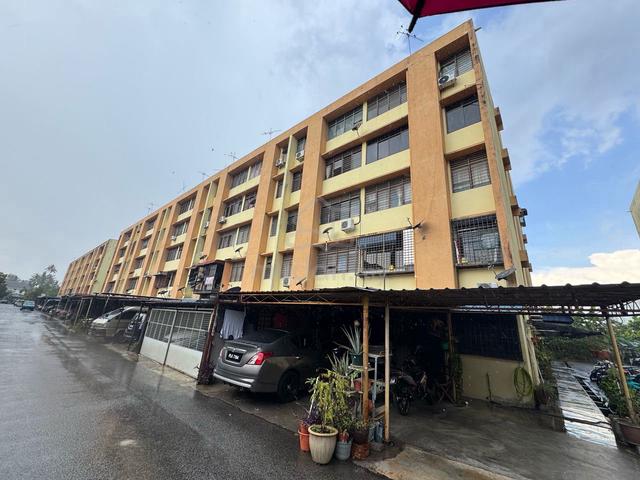 Flat Taman Haji Mohd Amin 1