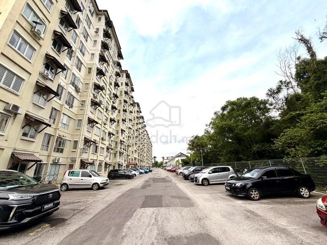 Baiduri Courts (Bukit Puchong) 1
