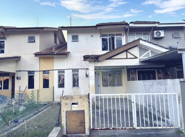 (Deposit 1+1) Teres 2 tingkat di Bandar Saujana Putra 1