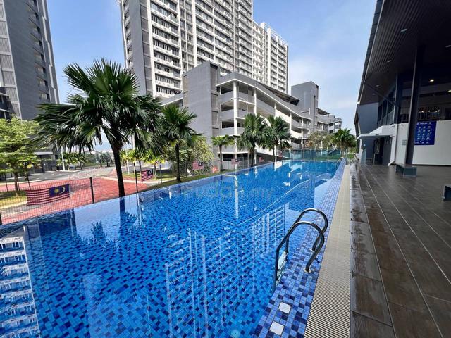 Residensi Adelia 4