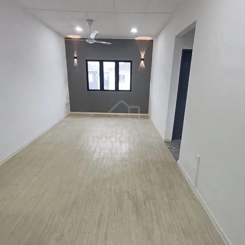 Flat Taman Pelangi Indah 1