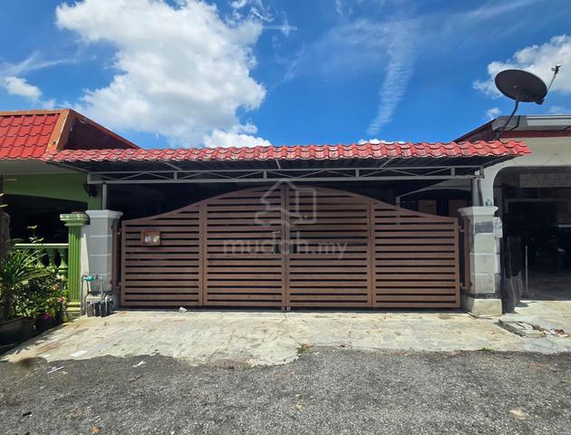 Single storey terrace taman Tuanku jaafar l, Senawang 1